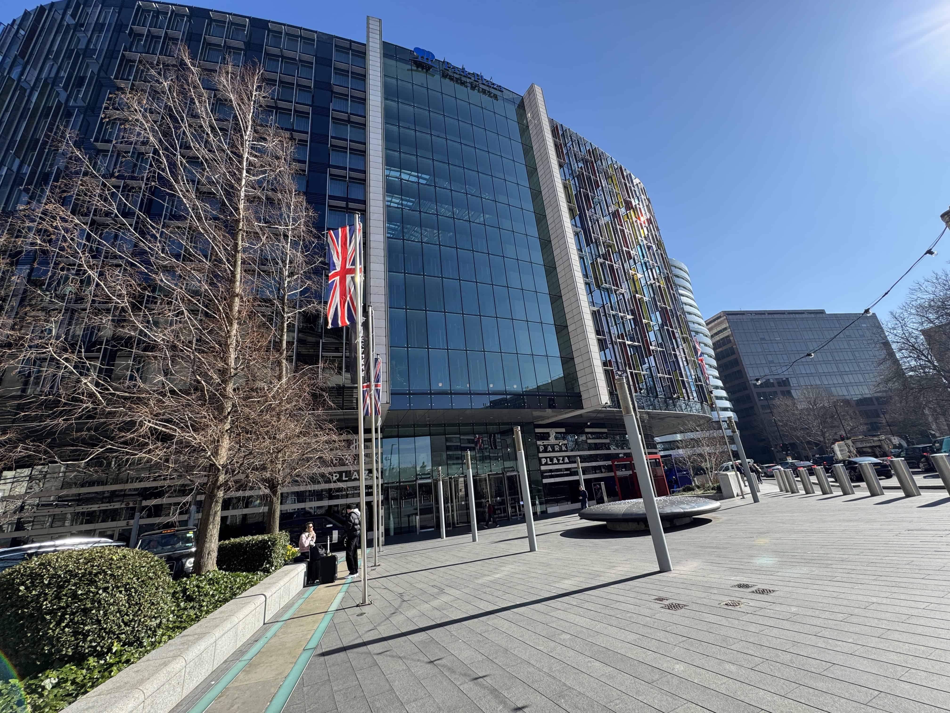 Waterloo Hotel Review – Park Plaza Westminster Bridge: A Room with *the* View